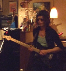 Motoaki Masuo 20080512_1693.jpg (23985 bytes)