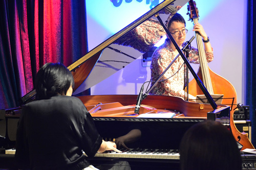 Mikiko Nagatake, Taro Sakakibara. Photo by Miura